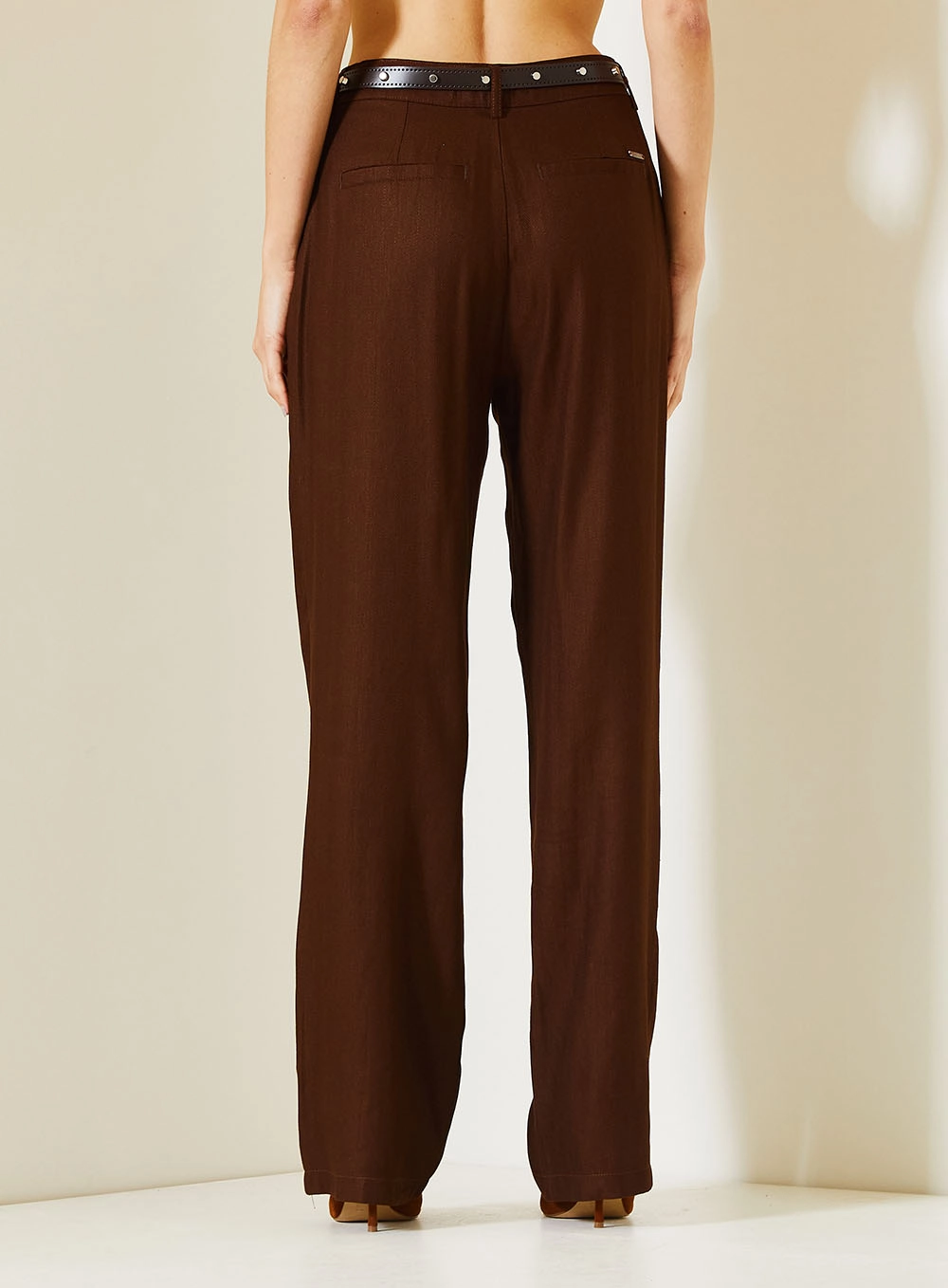 Calça Feminina Alfaiataria Reta Marrom 4