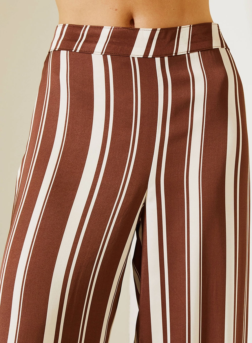 Calça Feminina Estampada Pantalona Sem Bolsos Estampados 4