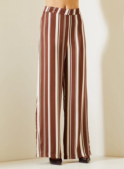 Calça Feminina Estampada Pantalona Sem Bolsos