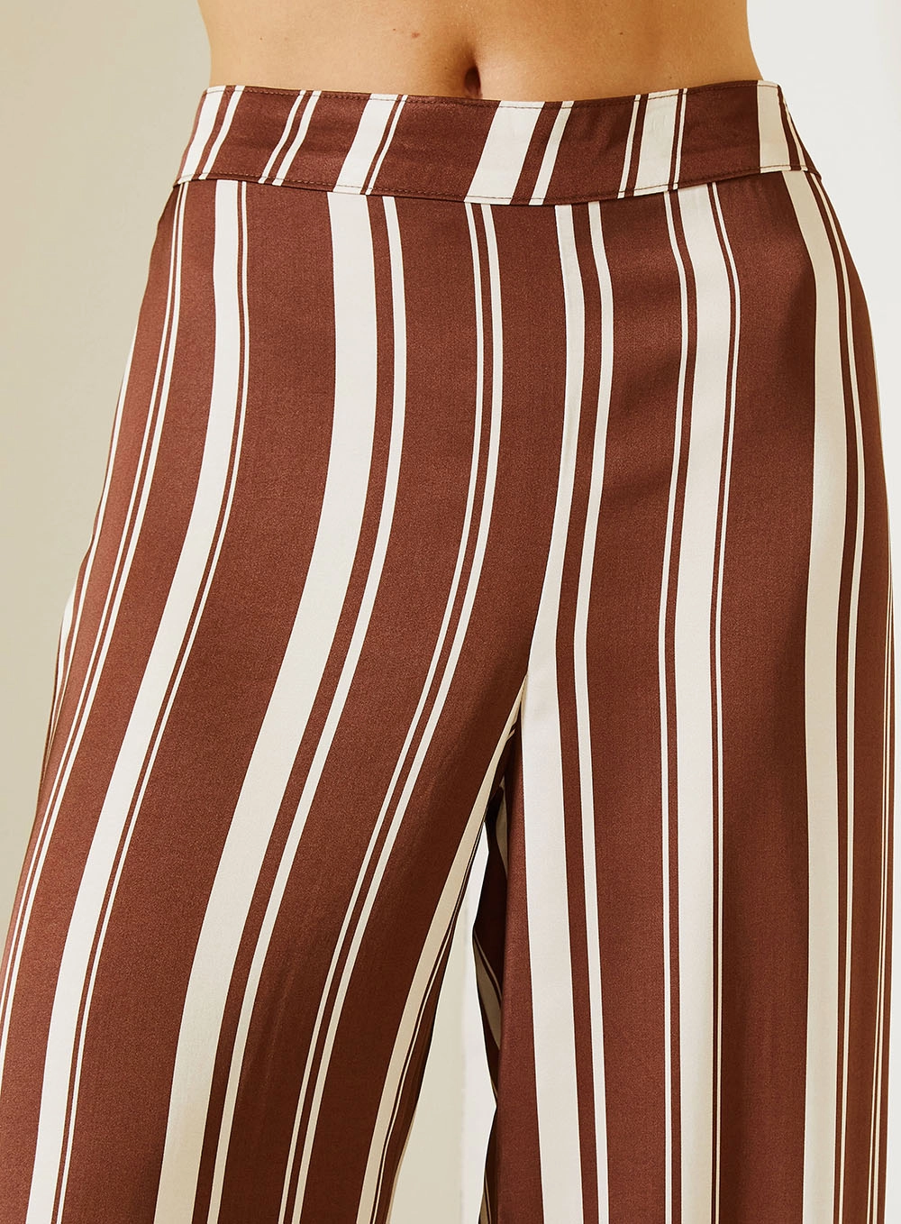 Calça Feminina Estampada Pantalona Sem Bolsos Estampados 4