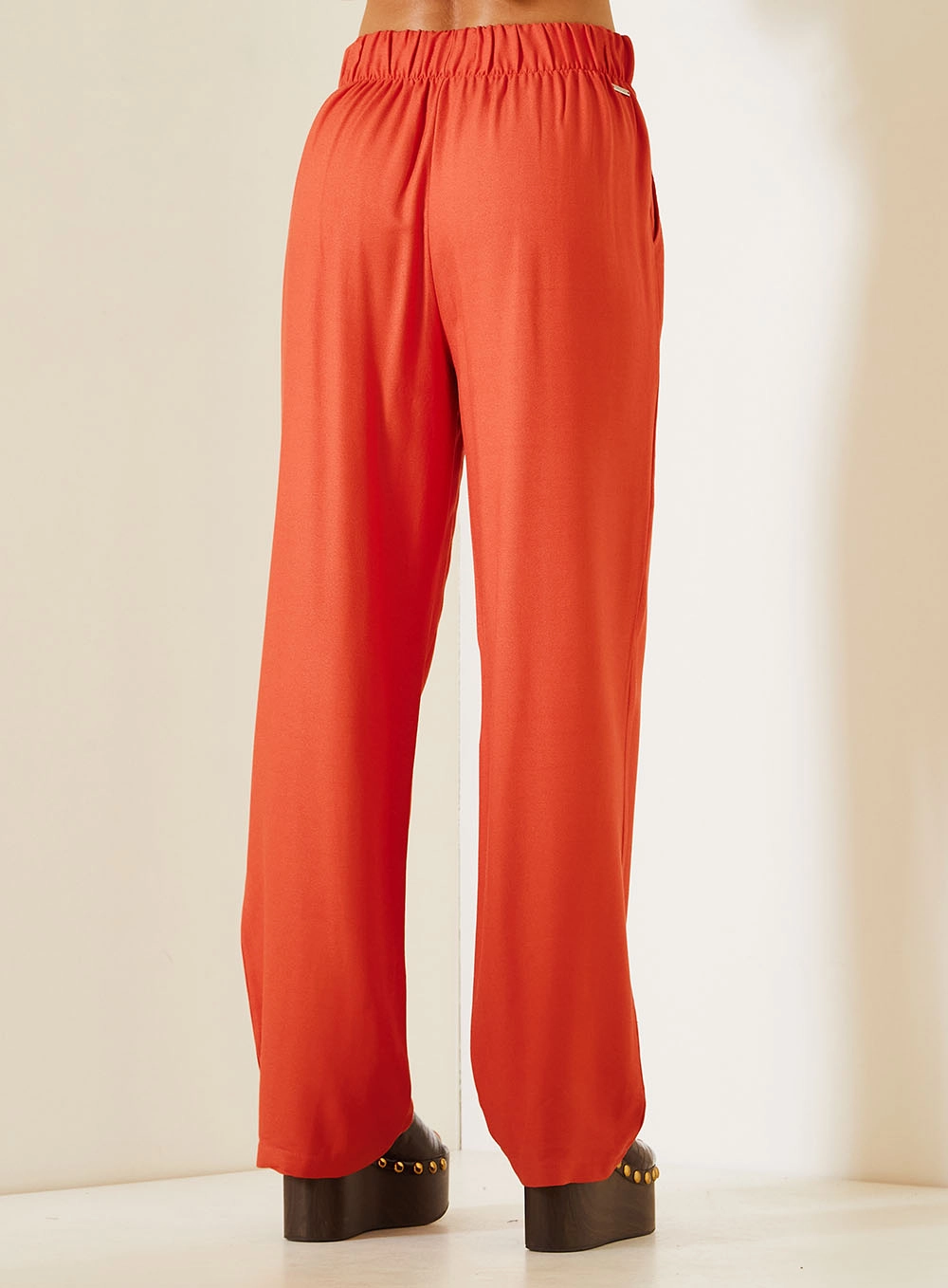 Calça Feminina Reta Com Cós Elástico Vermelho 4