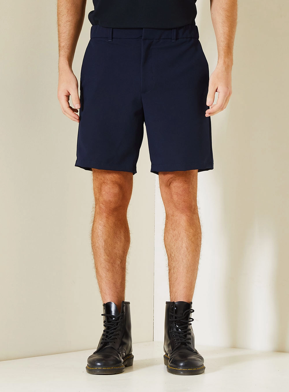 Bermuda Reta Luke Com Bolsos Embutidos Azul 2