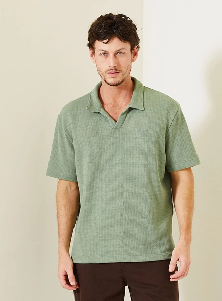 Polo Masculina Relaxed Com Textura