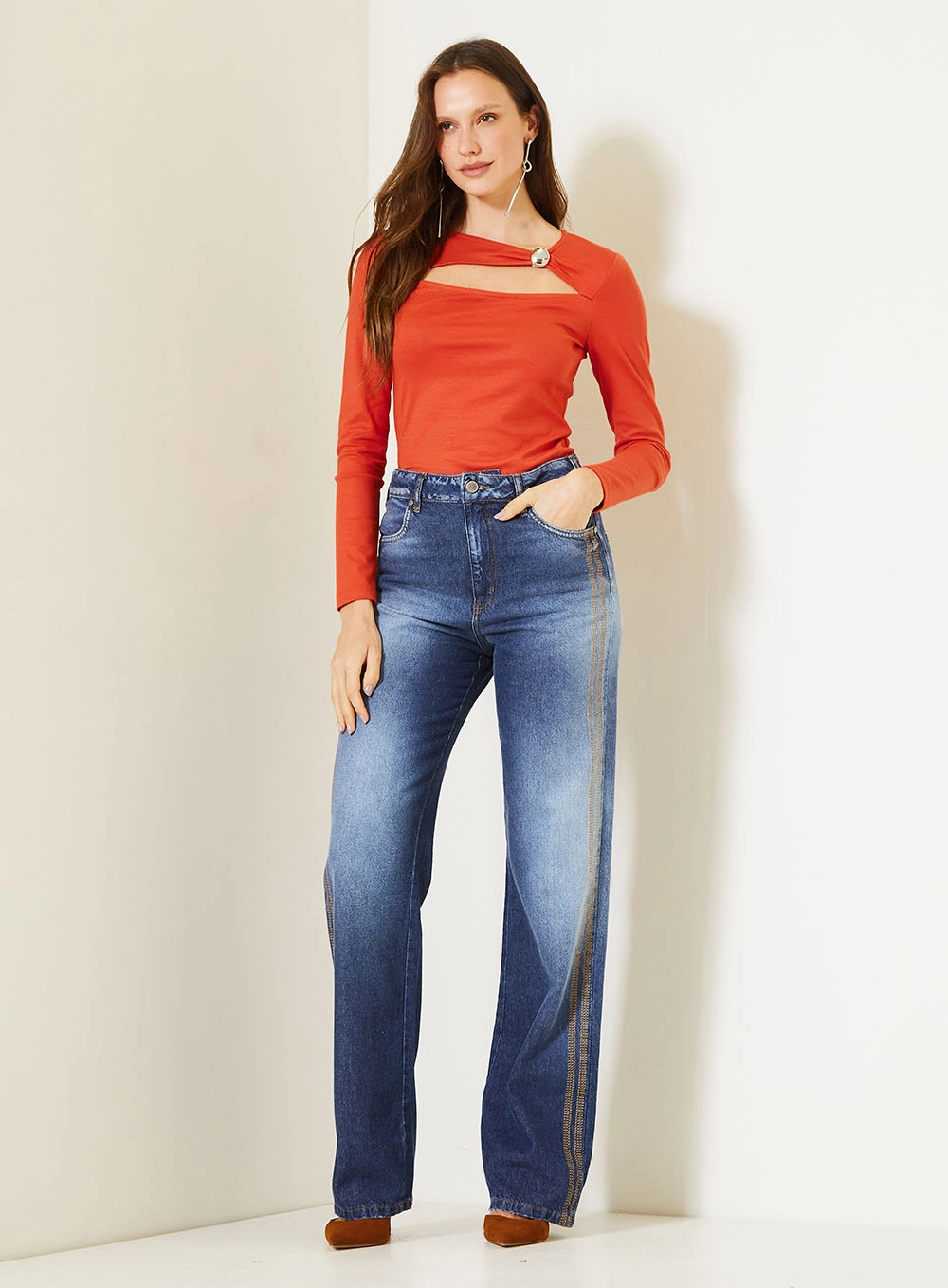 Blusa Slim De Malha Com Recorte Assimétrico Vermelho 3