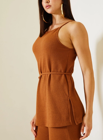 Blusa Regata Alongada Com Textura De Tricô