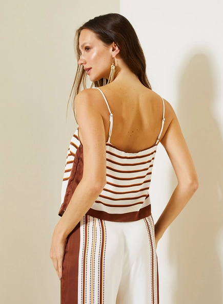 Blusa Mosaic Comfort Com Alças Finas