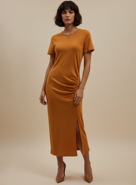 Vestido Comfort Midi Com Drapeado Lateral