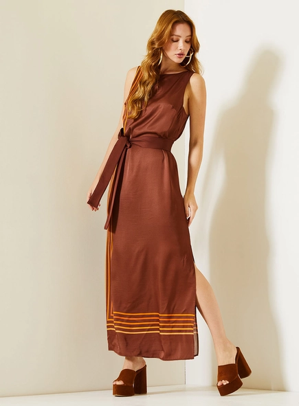 Vestido Midi Regata Mosaic Estampado Com Fenda