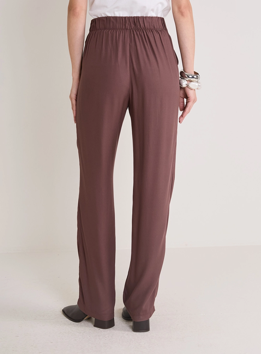Calça Alfaiataria Feminina Cenoura Marrom