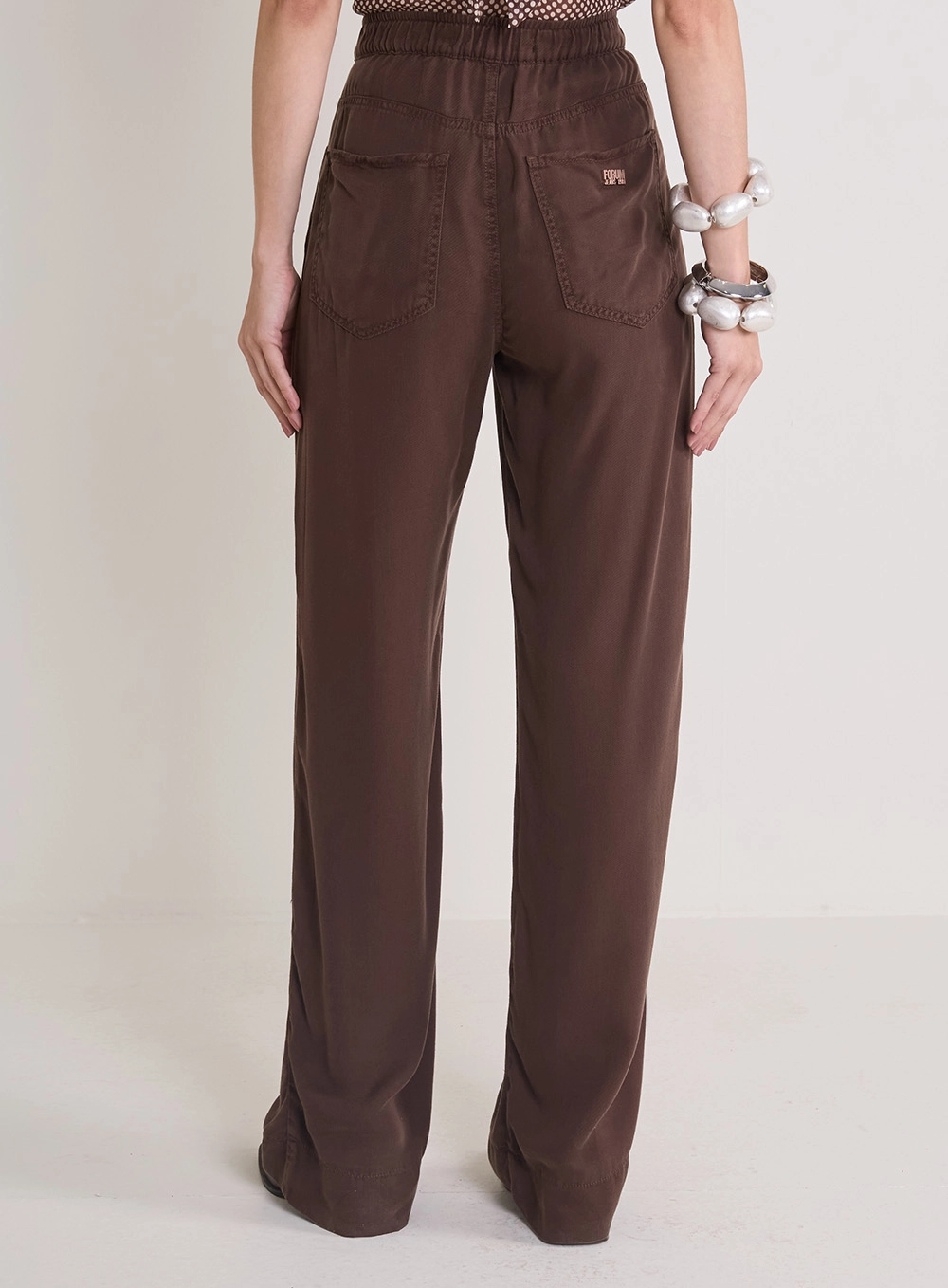 Calça Alfaiataria Feminina Reta Marrom 4