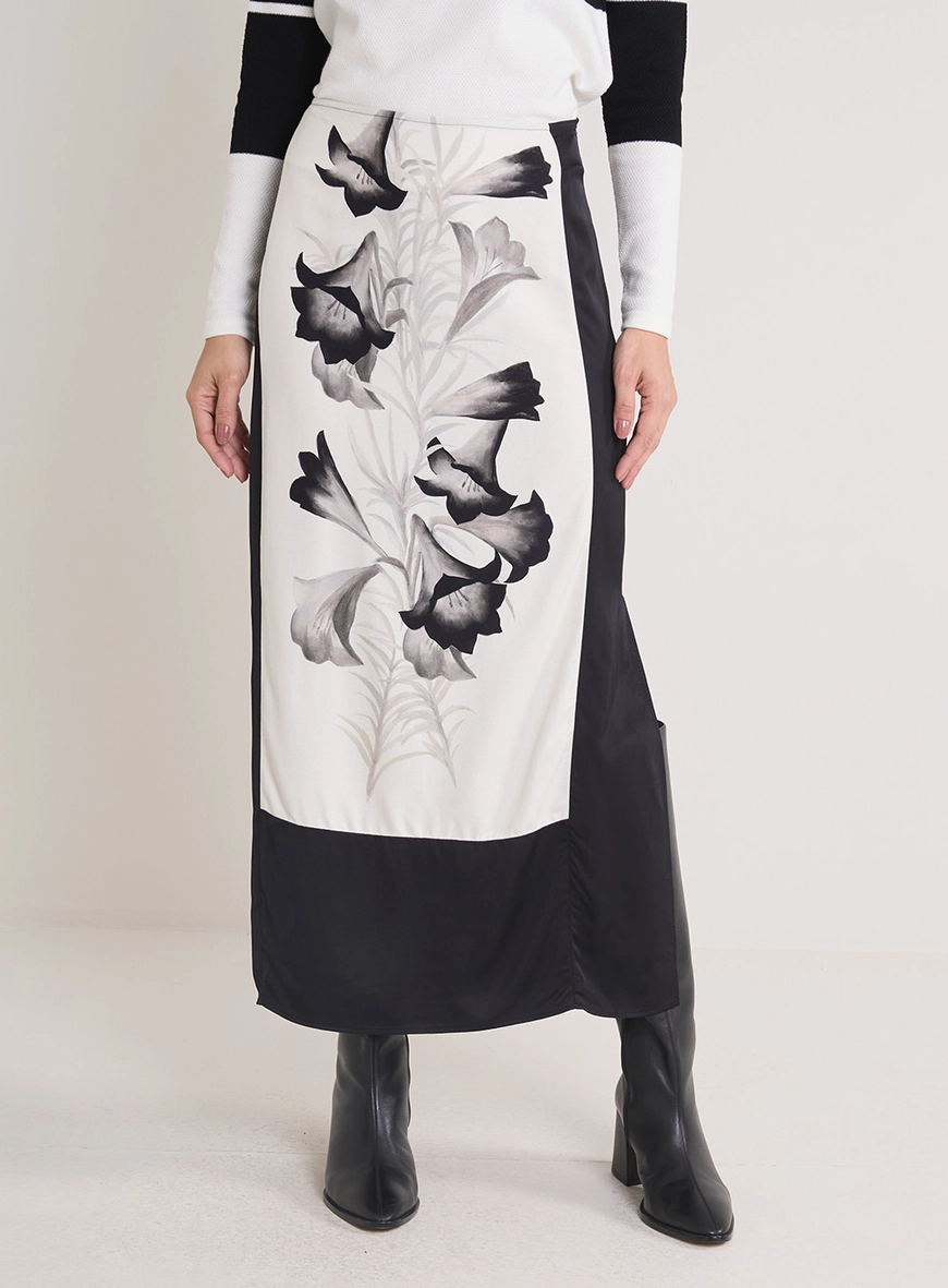 Saia Midi Estampada Com Fenda Lateral Estampados