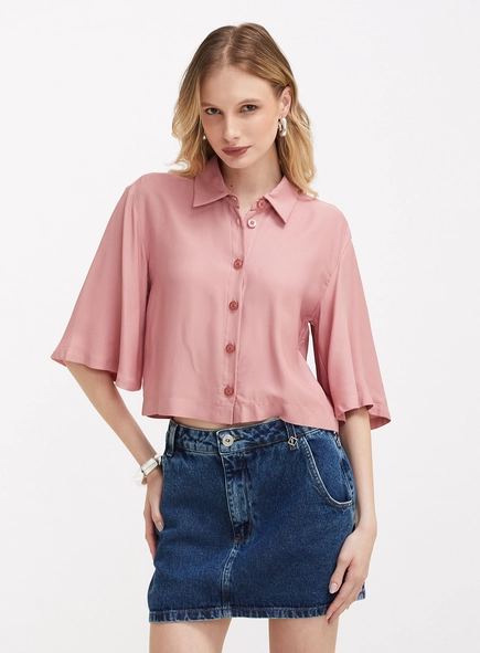 Camisa Feminina Cropped De Mangas Curtas