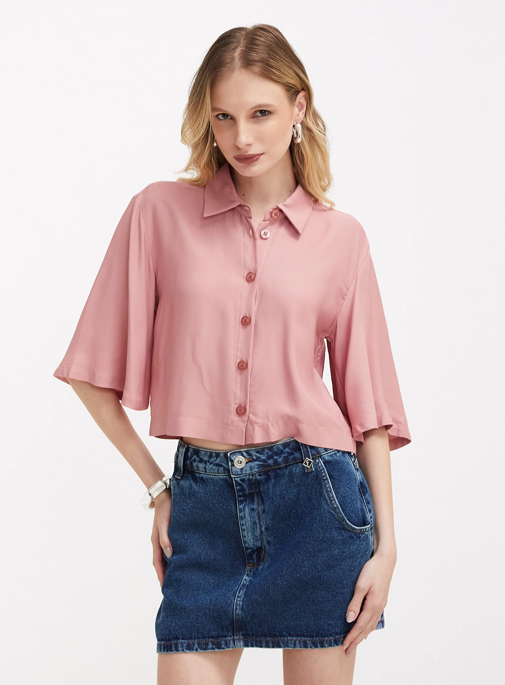 Camisa Feminina Cropped De Mangas Curtas Rosa 1
