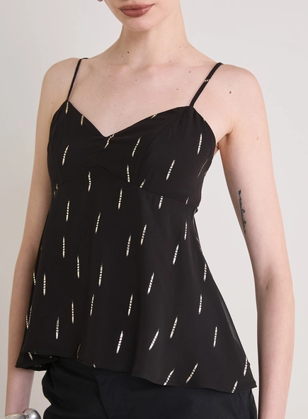 Blusa Ajustada Com Detalhes