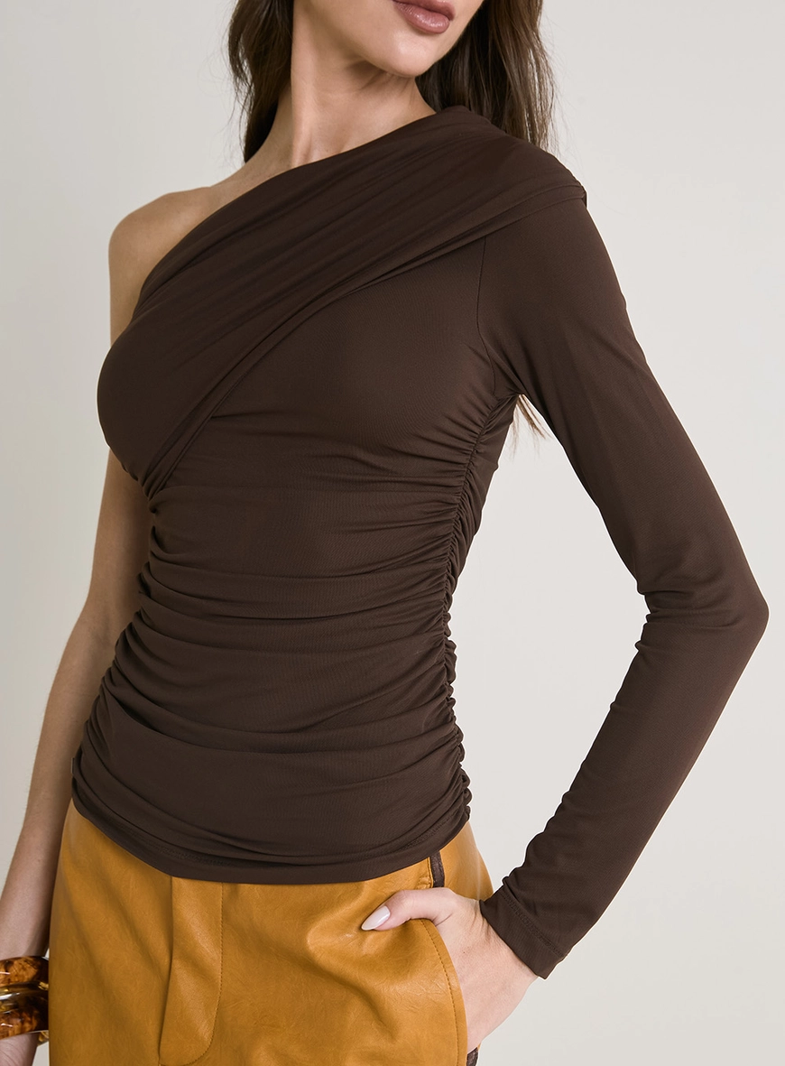 Blusa Justa Ombro Só Marrom