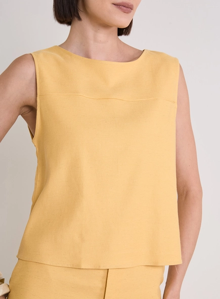 Blusa Reta Alfaiataria Decote Canoa