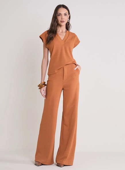 Blusa Solta Comfort Texturizada Decote V