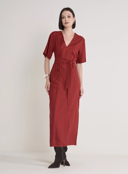 Vestido Midi Amplo Com Amarração