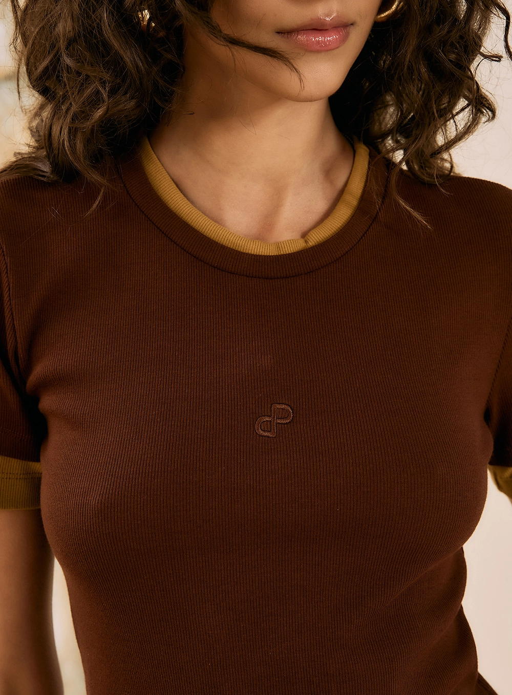 Blusa Canelada Slim Marrom 2