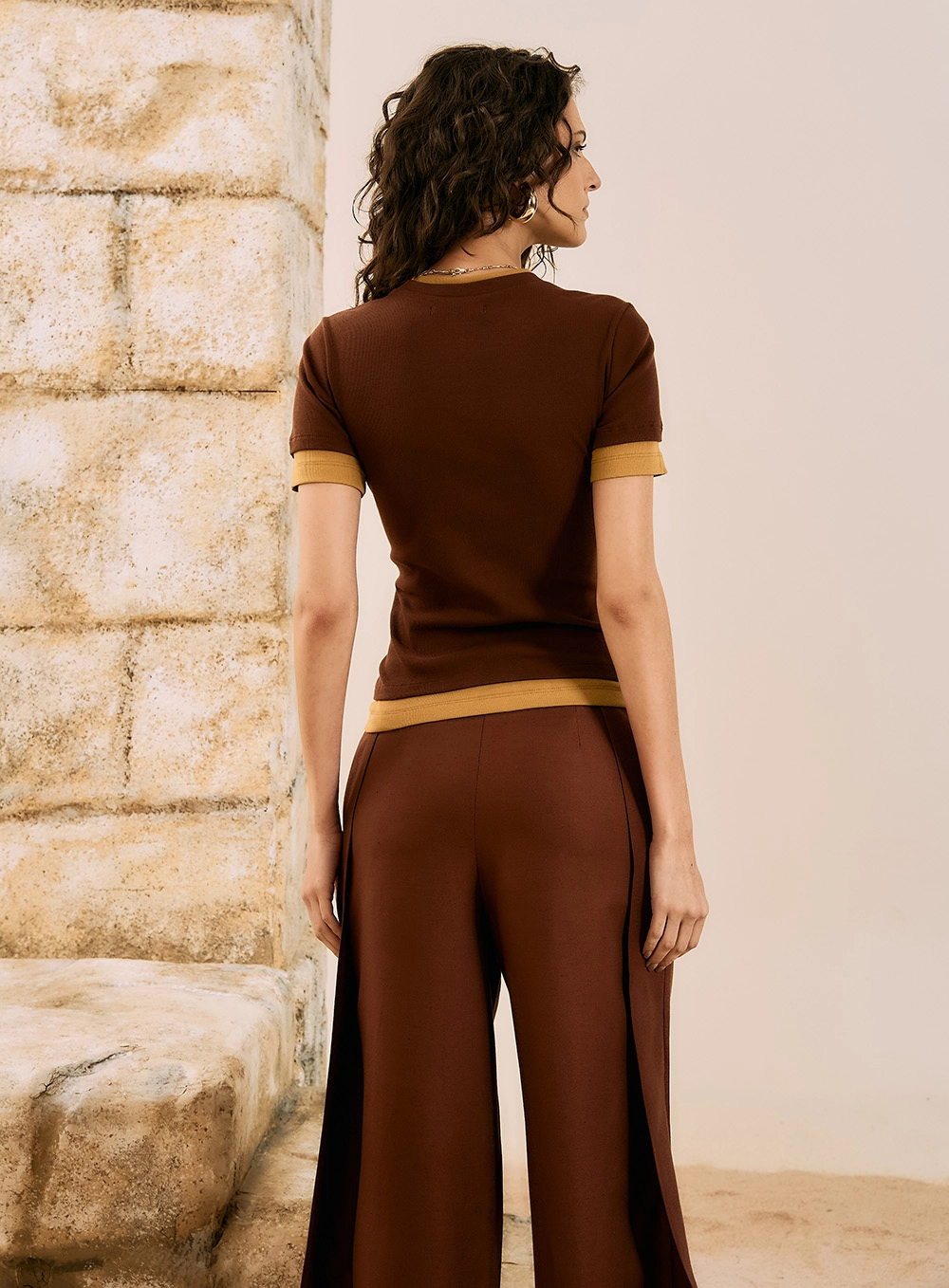 Blusa Canelada Slim Marrom 3