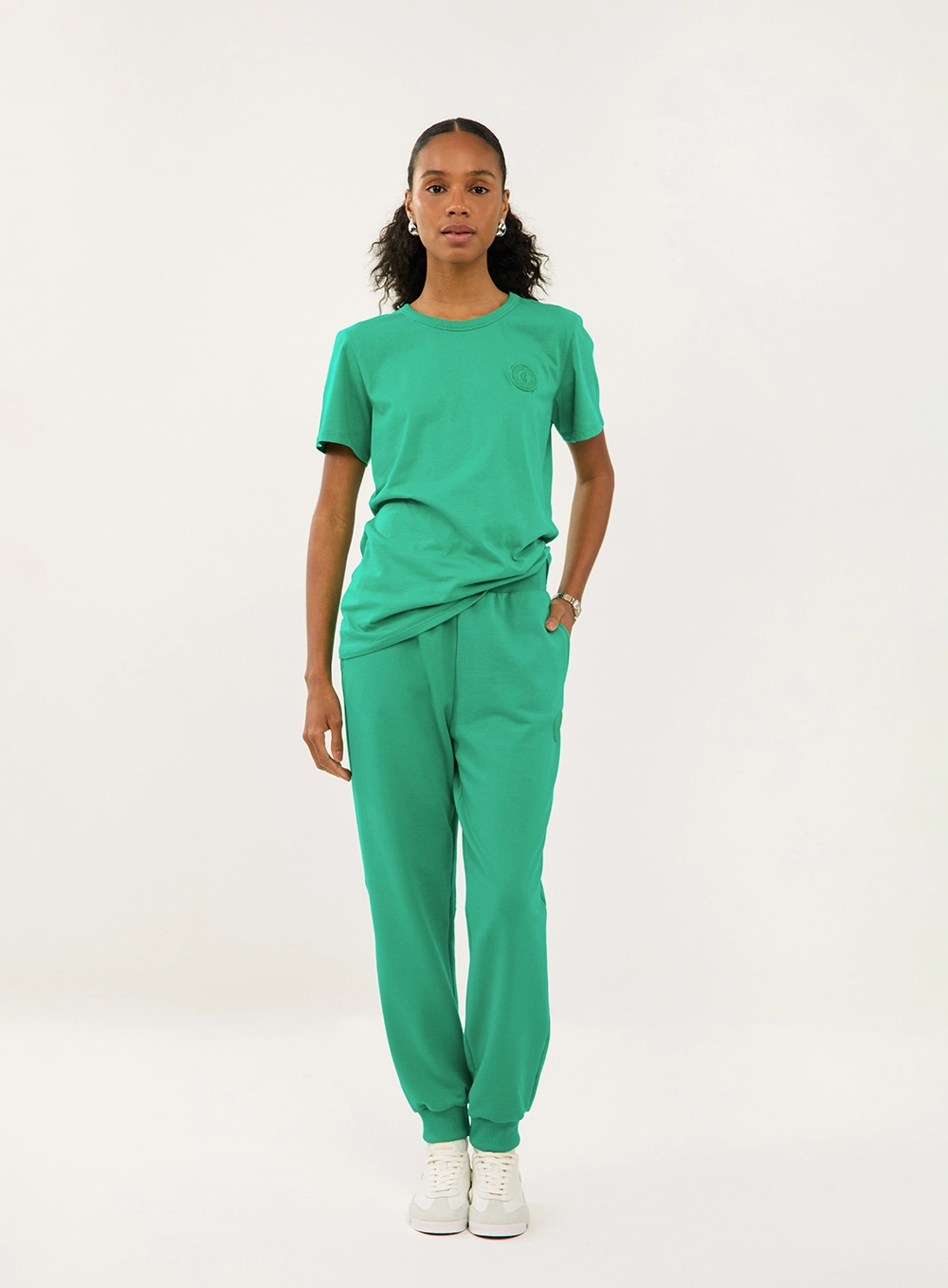 Camiseta Comfort Com Aplicação Verde