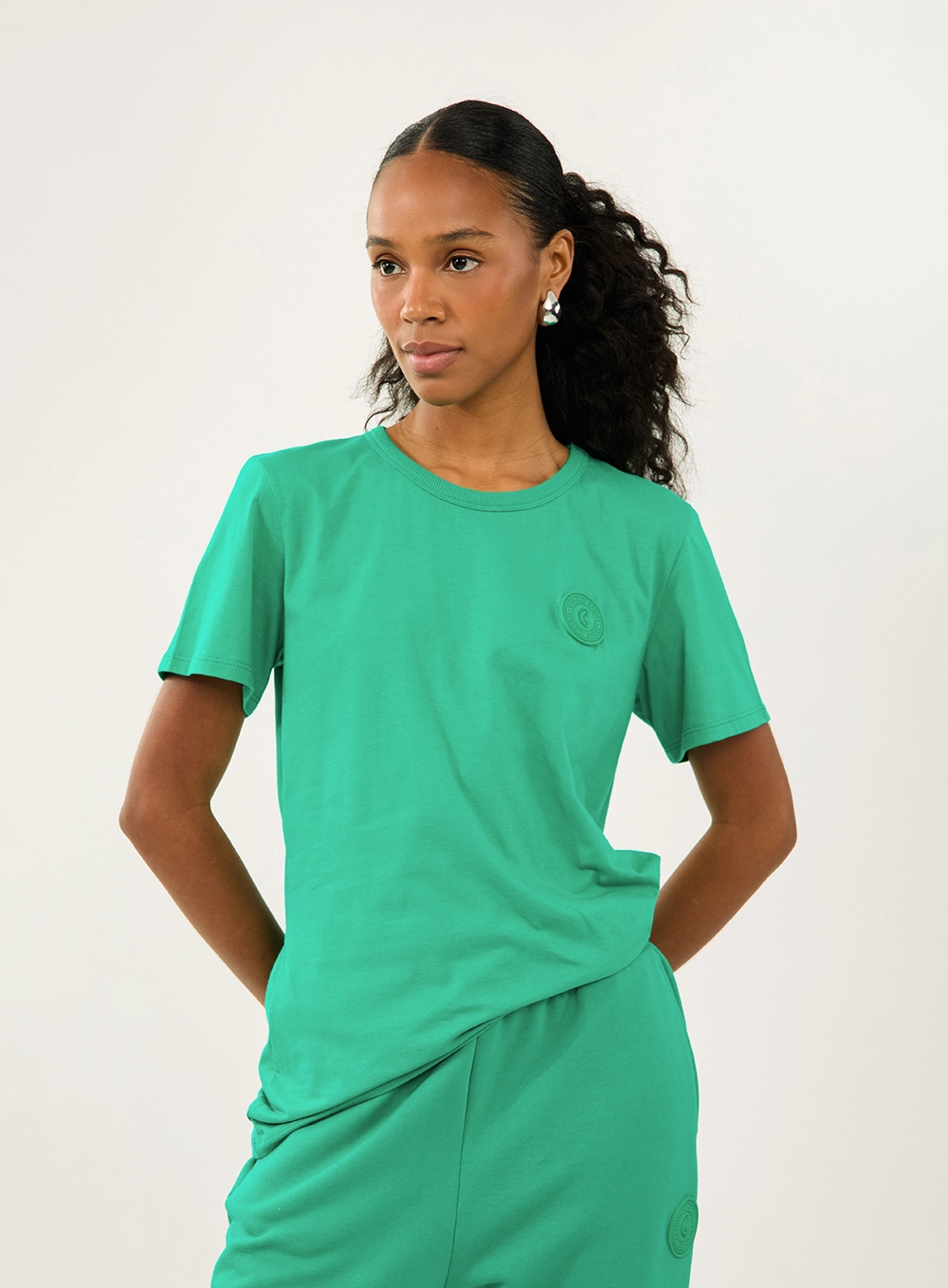 Camiseta Comfort Com Aplicação Verde