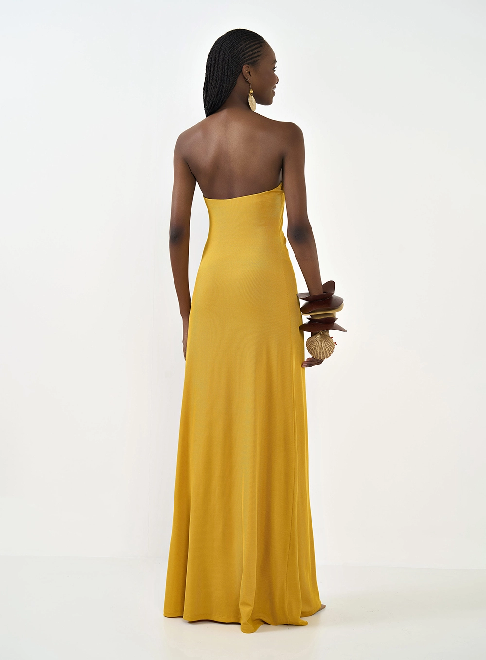 Vestido Longo Slim Com Decote Metalizado Amarelo