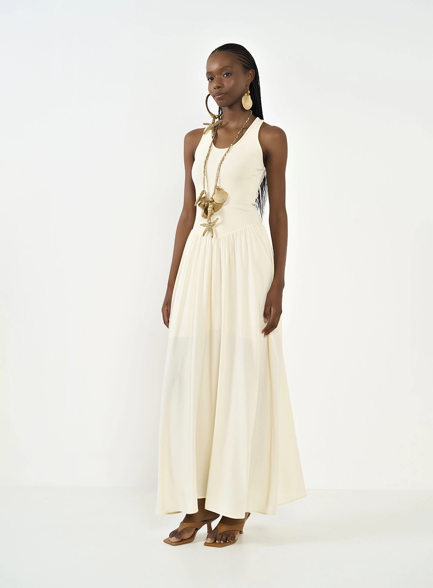 Vestido Longo Evasê Acinturado