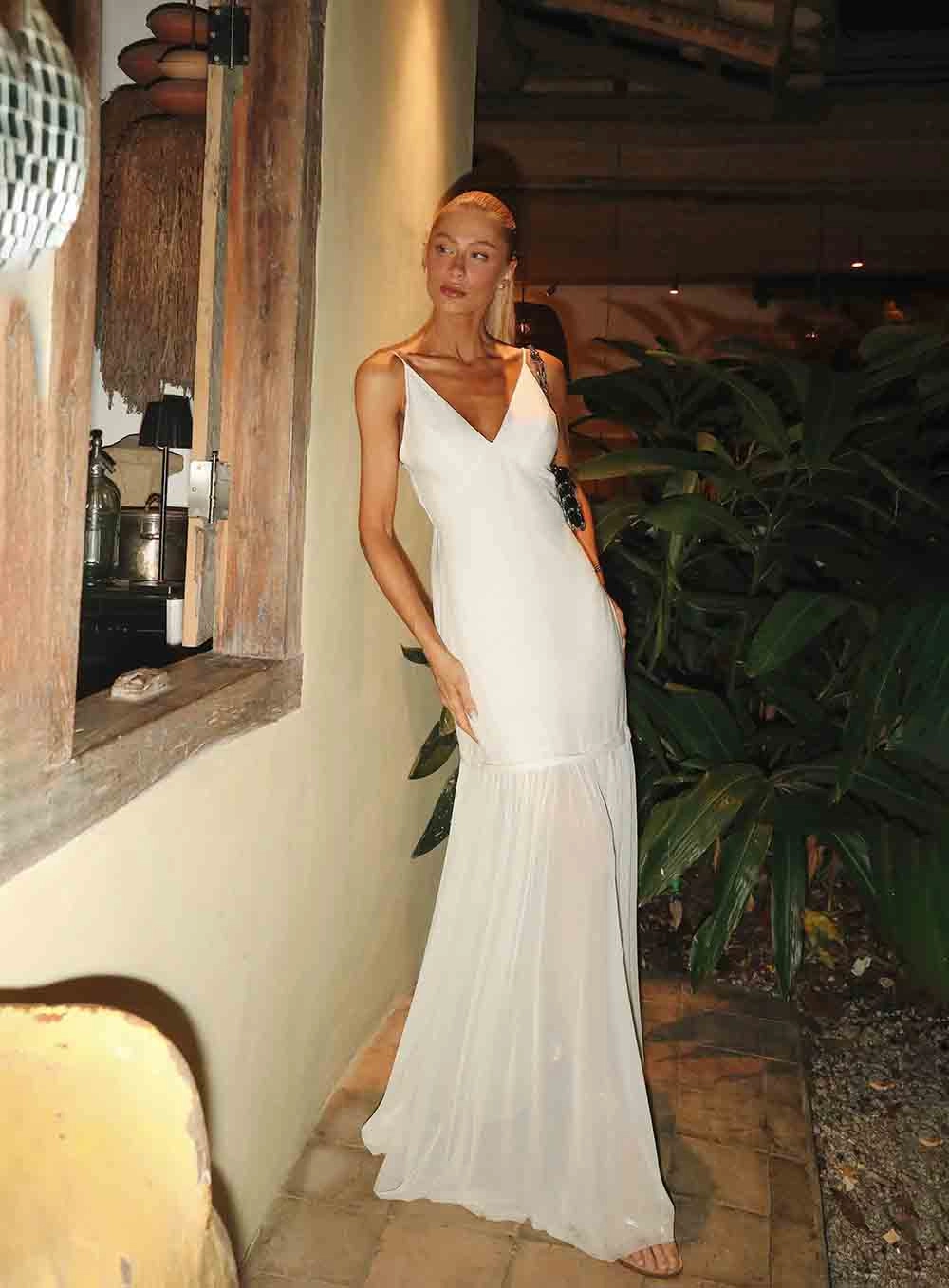 Vestido Longo Com Transparência Em Tule Off Shell