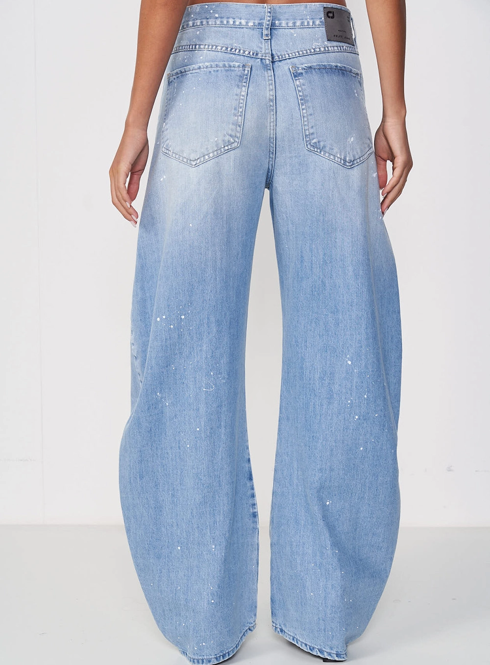 Calça Jeans Feminina Barrel Barcelona Índigo