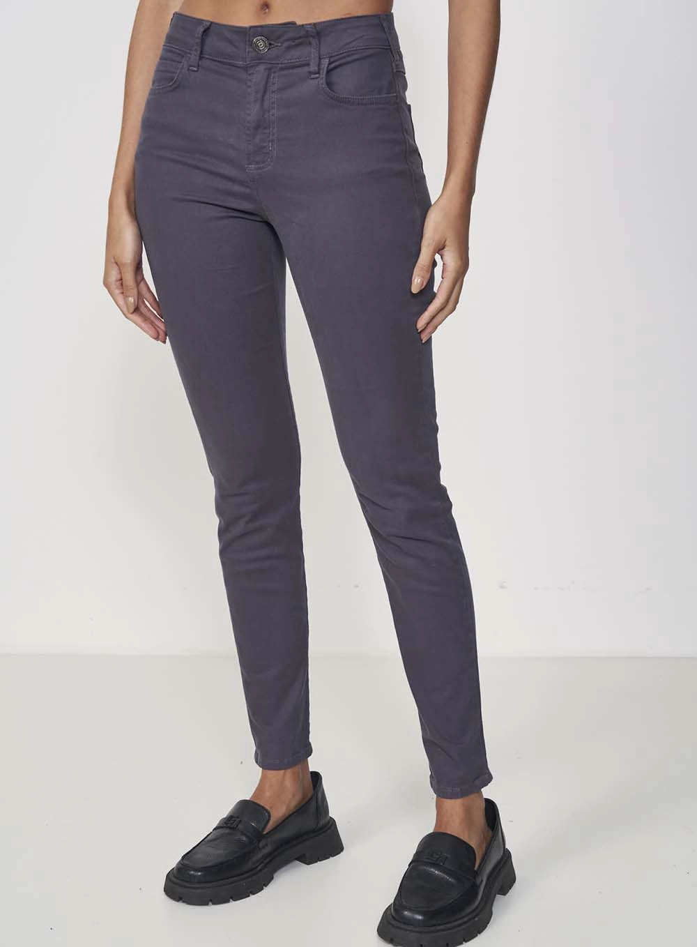 Calça Feminina Sarja Skinny Nova York CINZA