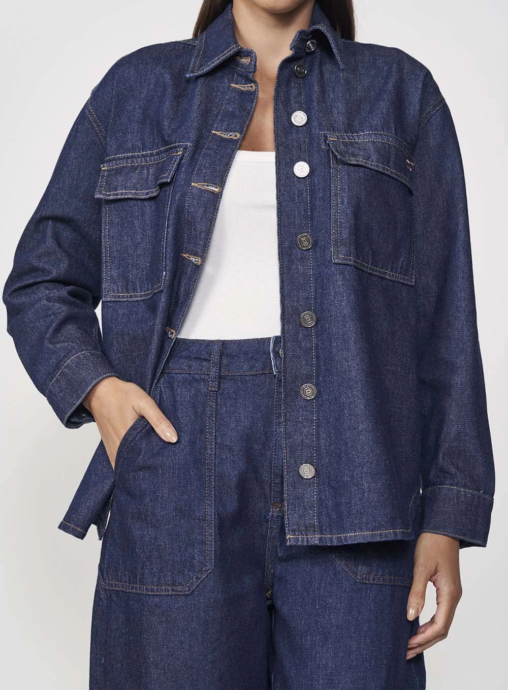 Camisa Jeans Feminina Alfaiataria Loose Índigo