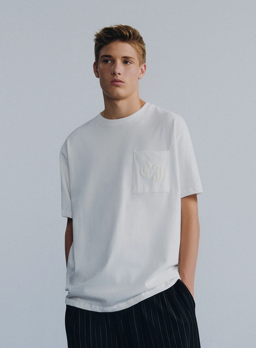 Camiseta Masculina Legado Em Relevo Off Shell