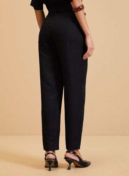Calça Alfaiataria Feminina Cenoura