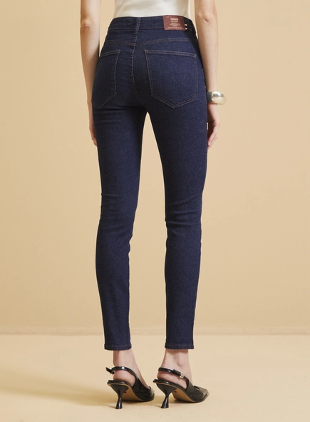 Calça Jeans Feminina Cigarrete - Marisa