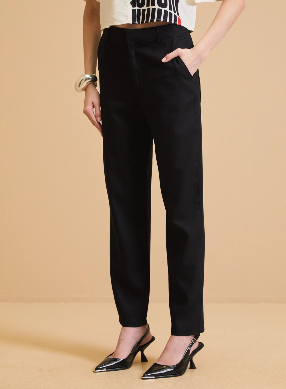 Calça Alfaiataria Feminina Slim Preto 3