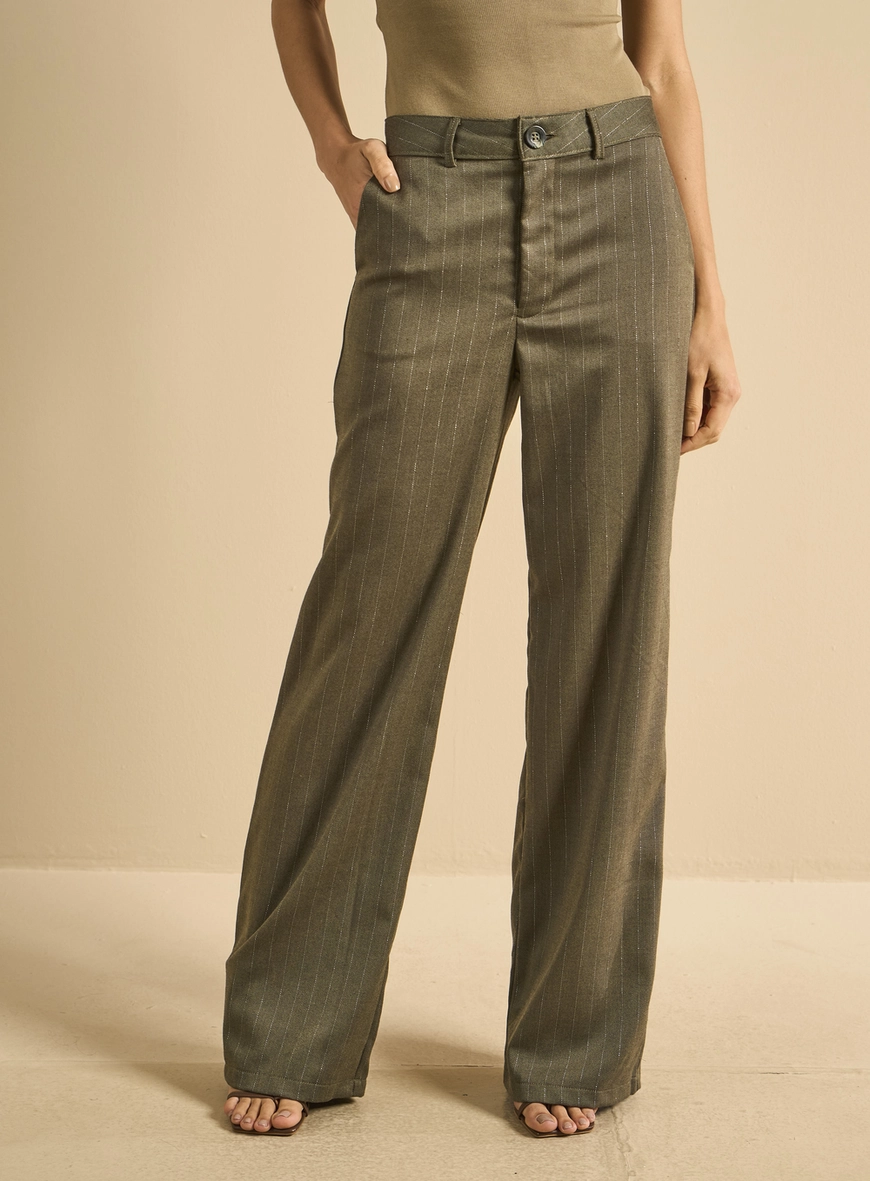 Calça Alfaiataria Feminina Listrada Metalizada Estampados