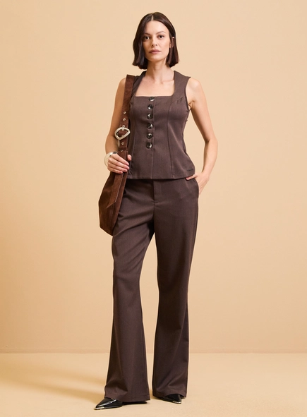 Calça Alfaiataria Feminina Cropped Flare