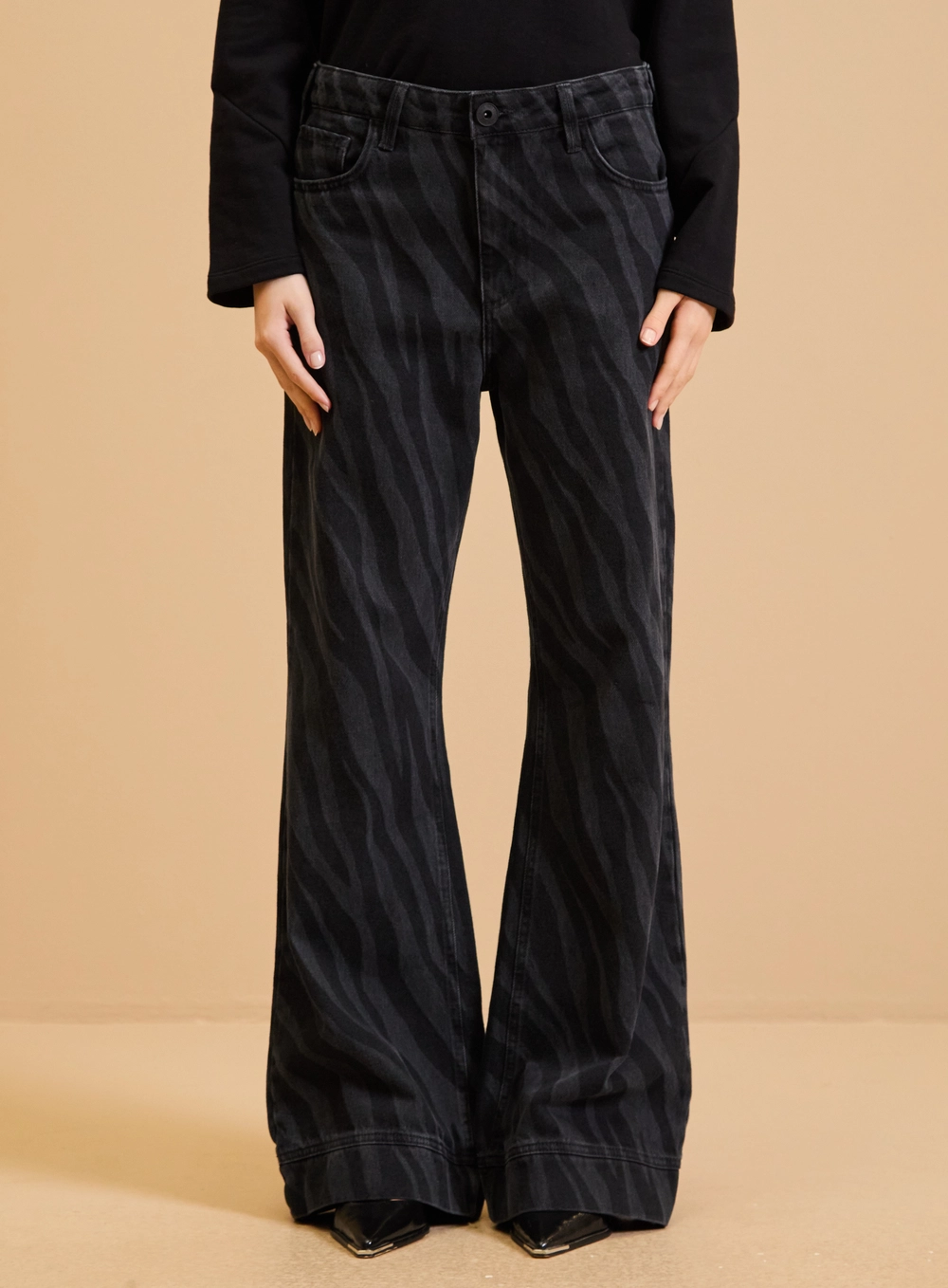 Calça Jeans Feminina New Estampada Indigo Preto 3