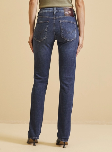 Calça Jeans Marisa 2 Slim