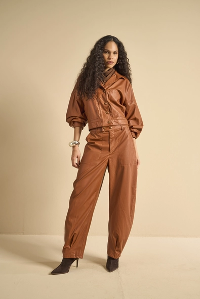 Calça Feminina Barril Pu