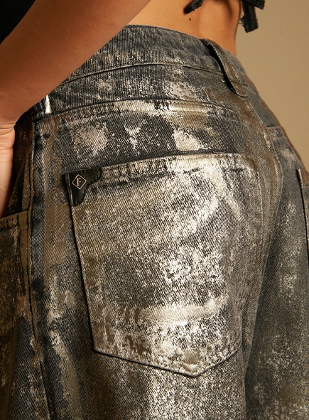 Calça Jeans Feminina Baggy Metalizada