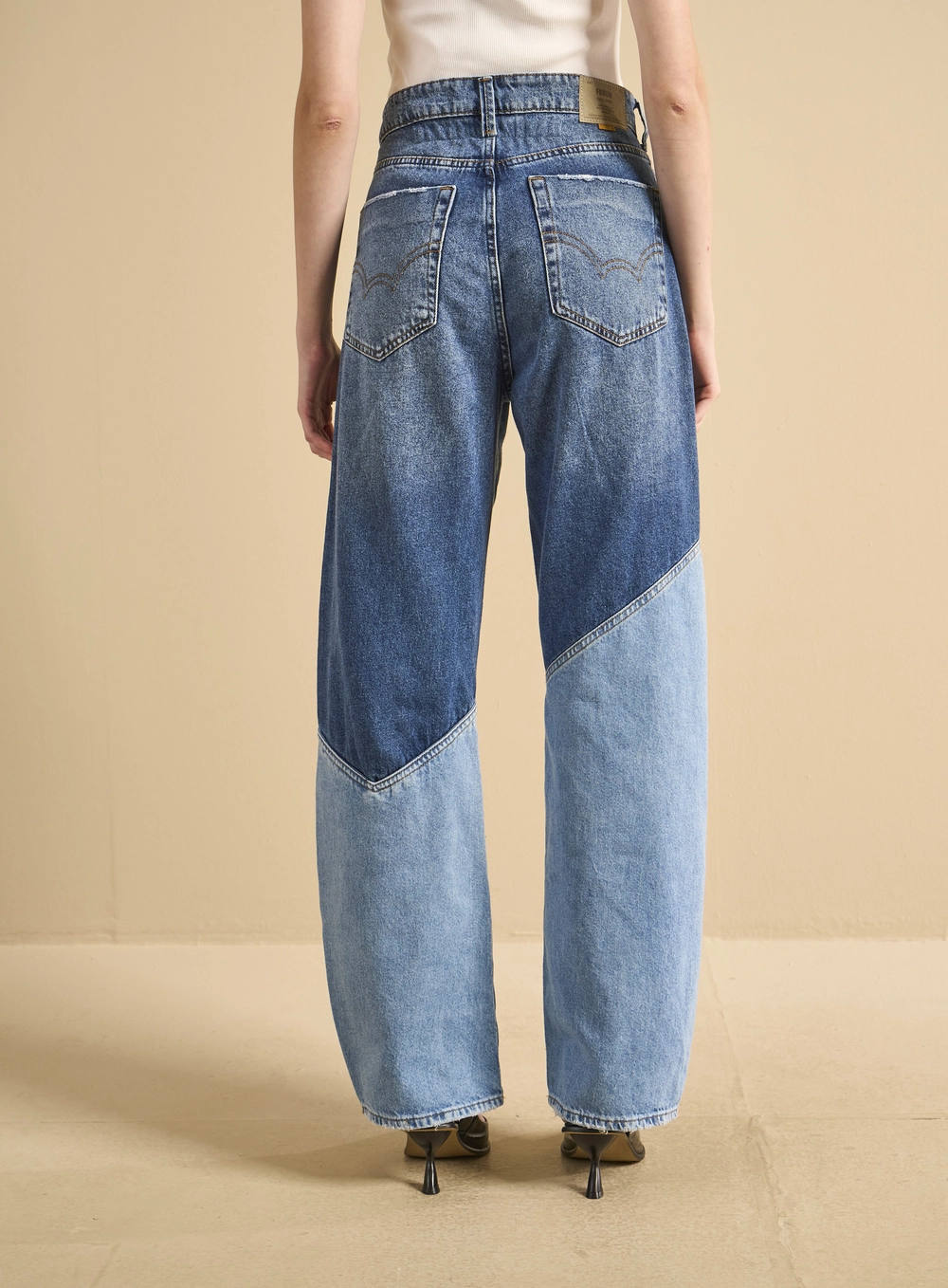 Calça Jeans Feminina Low Curve Duo Índigo 2