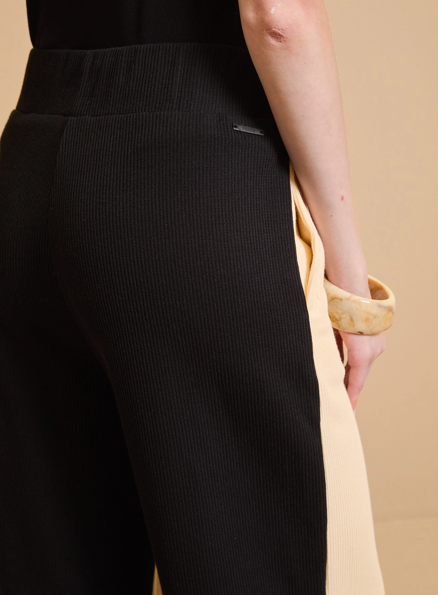 Calça Feminina Wide Leg Bicolor Estampados