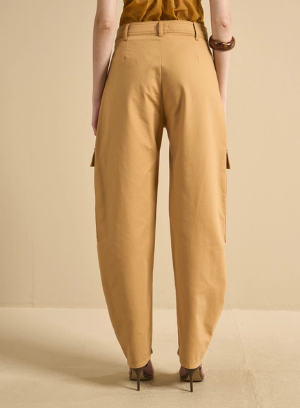 Calça Feminina Alfaiataria Barril