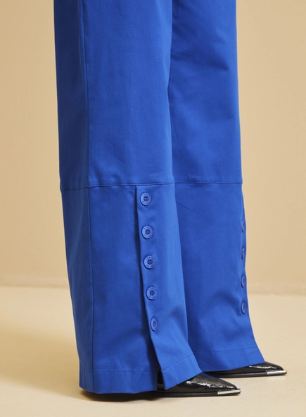 Calça Alfaiataria Ampla Detalhe Barra