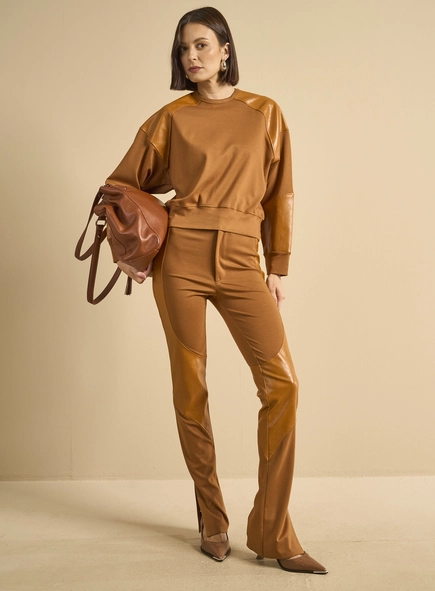 Calça Feminina De Malha Com Pu