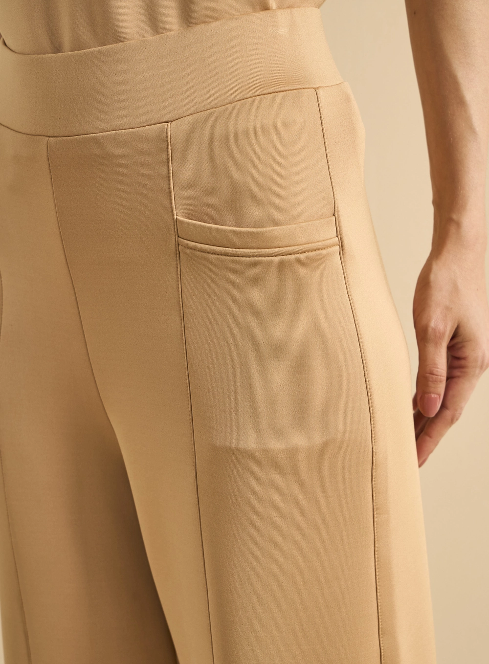Calça Feminina Reta Cintura Alta Bege 4