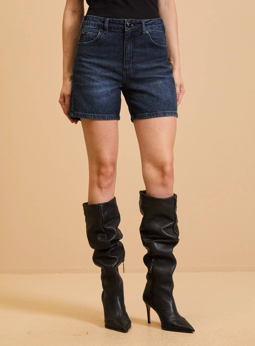 Bermuda Jeans Feminina Reta Lavagem Escura Índigo