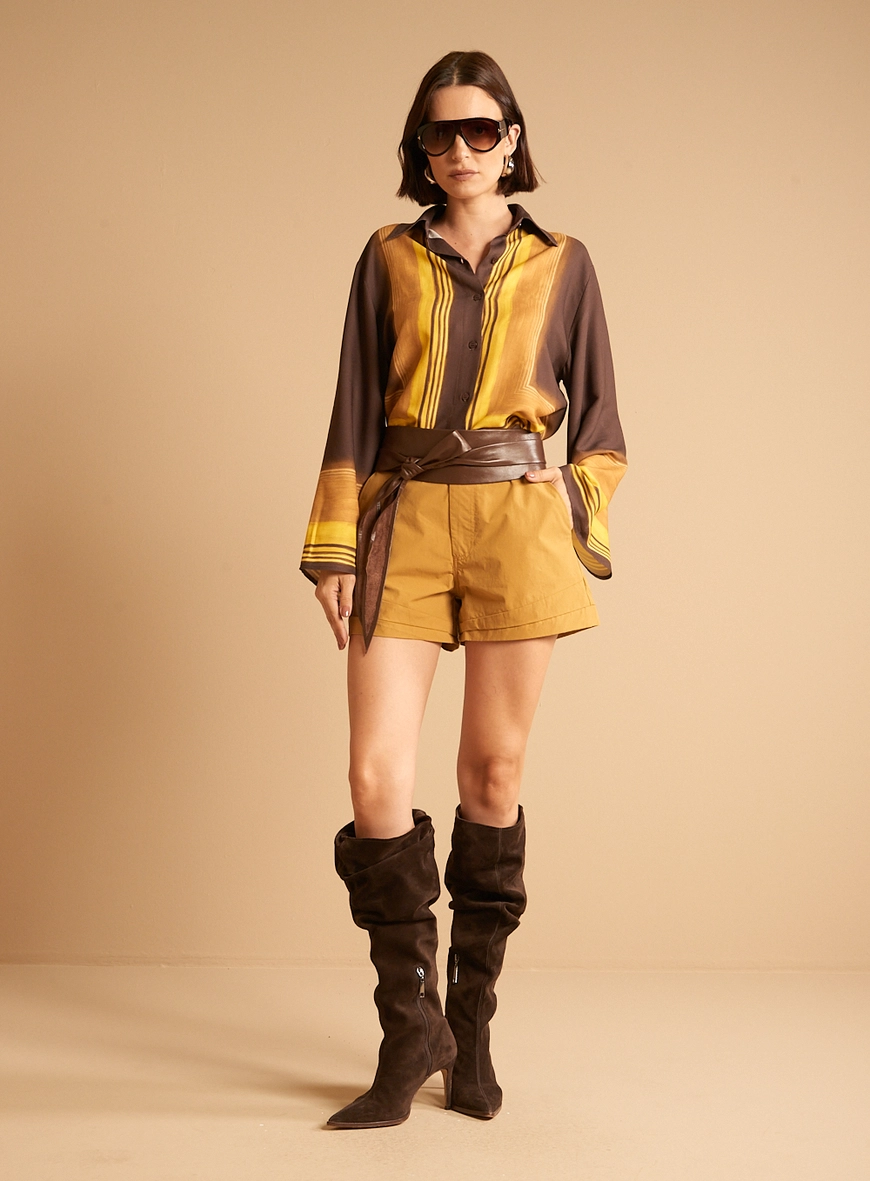 Short De Sarja Alfaiataria Amarelo